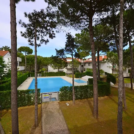Lejlighed Comfort Getaway With Pool Lignano Sabbiadoro