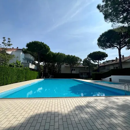 Lejlighed Comfort Getaway With Pool